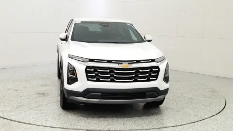 Photos of 2026 Chevrolet Equinox FWD LT for sale in Florence, KY at Tom Gill Chevrolet