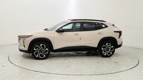 More photos of 2026 Chevrolet Trax 2RS at Tom Gill Chevrolet, KY