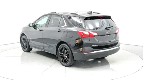 More photos of 2020 Chevrolet Equinox LT at Tom Gill Chevrolet, KY