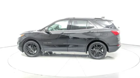 More photos of 2020 Chevrolet Equinox LT at Tom Gill Chevrolet, KY