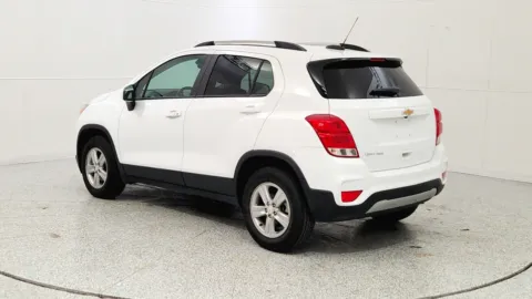 More photos of 2022 Chevrolet Trax LT at Tom Gill Chevrolet, KY
