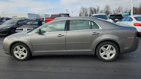 More photos of 2010 Chevrolet Malibu LS with 1LS at Tom Gill Chevrolet, KY