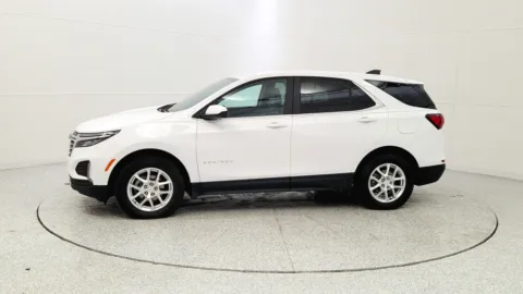More photos of 2024 Chevrolet Equinox LT at Tom Gill Chevrolet, KY