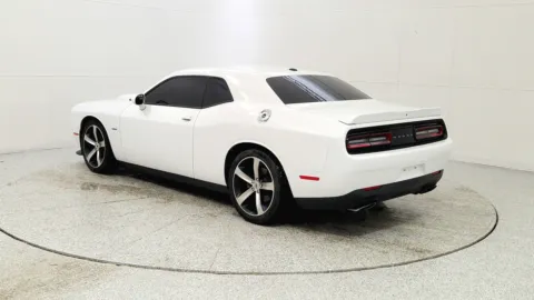 More photos of 2019 Dodge Challenger R/T at Tom Gill Chevrolet, KY