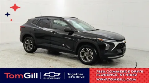 Black 2024 Chevrolet Trax LT for sale in Florence, KY