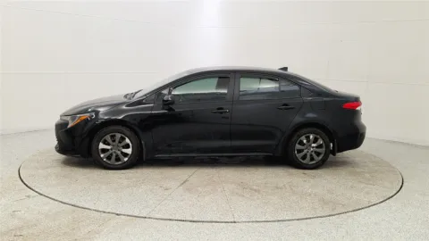 More photos of 2025 Toyota Corolla LE at Tom Gill Chevrolet, KY