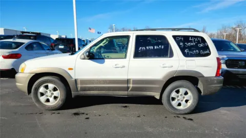 More photos of 2004 Mazda Tribute LX at Tom Gill Chevrolet, KY