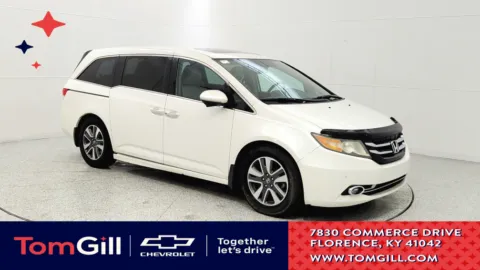 White 2016 Honda Odyssey Touring Elite for sale in Florence, KY