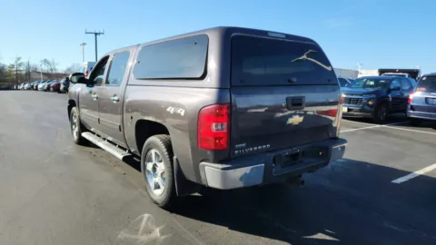 More photos of 2011 Chevrolet Silverado 1500 LT at Tom Gill Chevrolet, KY
