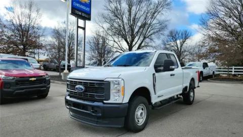 More photos of 2023 Ford Super Duty F-350 SRW XL at Tom Gill Chevrolet, KY