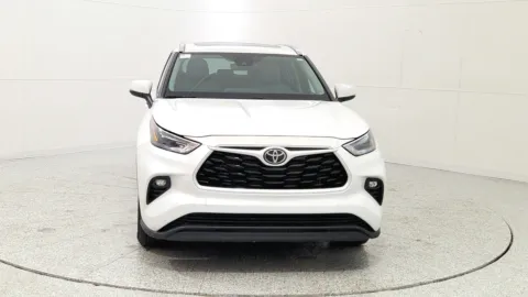 Photos of 2023 Toyota Highlander L for sale in Florence, KY at Tom Gill Chevrolet