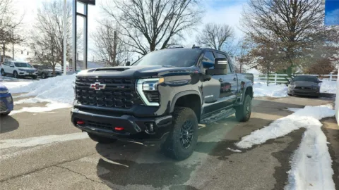 More photos of 2024 Chevrolet Silverado 2500HD ZR2 at Tom Gill Chevrolet, KY
