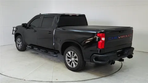 More photos of 2019 Chevrolet Silverado 1500 RST at Tom Gill Chevrolet, KY