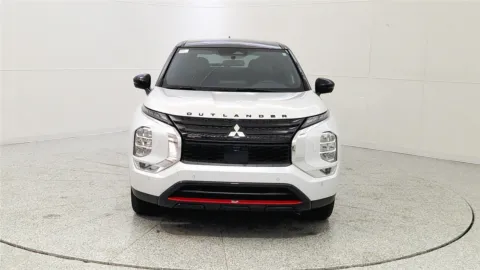 Photos of 2023 Mitsubishi Outlander SE Ralliart for sale in Florence, KY at Tom Gill Chevrolet