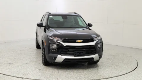 Photos of 2021 Chevrolet Trailblazer LT for sale in Florence, KY at Tom Gill Chevrolet
