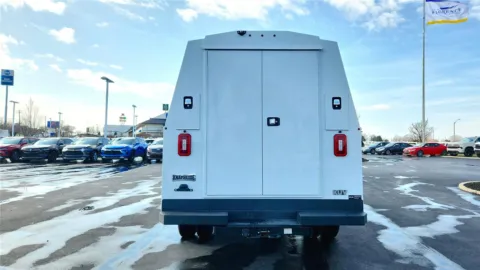 More photos of 2025 Chevrolet Express Cutaway 3500 Van 139 at Tom Gill Chevrolet, KY