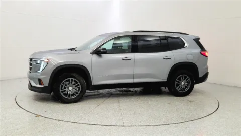 More photos of 2025 GMC Acadia FWD Elevation at Tom Gill Chevrolet, KY