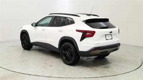 More photos of 2025 Chevrolet Trax ACTIV at Tom Gill Chevrolet, KY