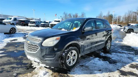 More photos of 2017 Chevrolet Equinox LS at Tom Gill Chevrolet, KY
