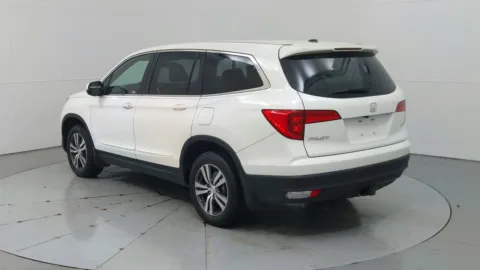 More photos of 2018 Honda Pilot EX-L at Tom Gill Chevrolet, KY