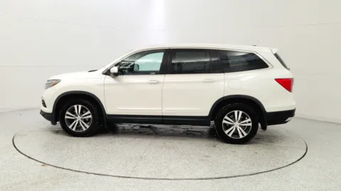 More photos of 2018 Honda Pilot EX-L at Tom Gill Chevrolet, KY