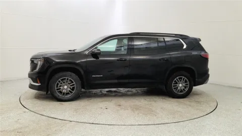 More photos of 2025 GMC Acadia FWD Elevation at Tom Gill Chevrolet, KY