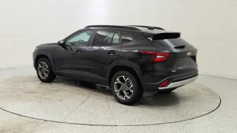 More photos of 2024 Chevrolet Trax LT at Tom Gill Chevrolet, KY