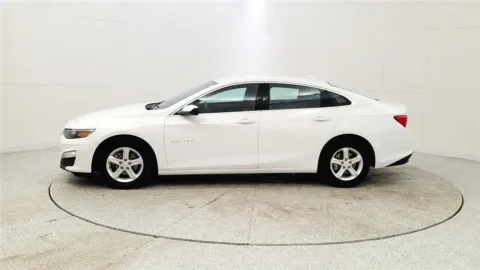More photos of 2024 Chevrolet Malibu LT at Tom Gill Chevrolet, KY