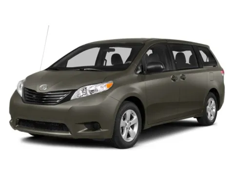 Silver 2014 Toyota Sienna SE for sale in Florence, KY