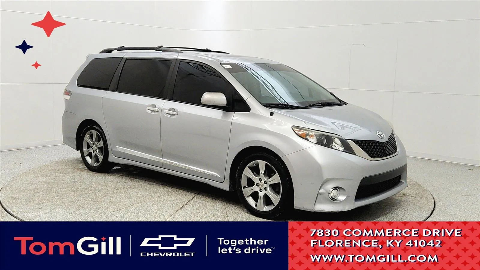 Silver 2014 Toyota Sienna SE 8-Passenger for sale in Florence, KY