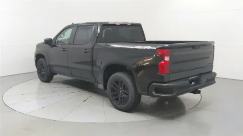 More photos of 2023 Chevrolet Silverado 1500 Custom at Tom Gill Chevrolet, KY