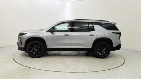 More photos of 2026 Chevrolet Traverse FWD RS at Tom Gill Chevrolet, KY