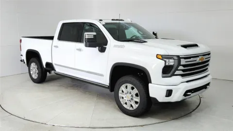 White 2024 Chevrolet Silverado 2500HD High Country for sale in Florence, KY