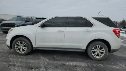 More photos of 2017 Chevrolet Equinox LS at Tom Gill Chevrolet, KY