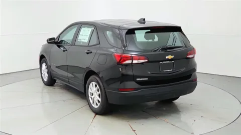 More photos of 2023 Chevrolet Equinox LS at Tom Gill Chevrolet, KY