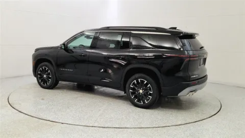 More photos of 2026 Chevrolet Traverse FWD LT at Tom Gill Chevrolet, KY