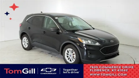 Black 2022 Ford Escape SE for sale in Florence, KY
