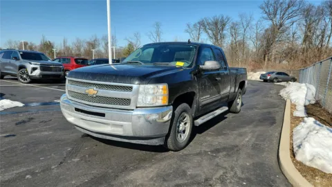 More photos of 2012 Chevrolet Silverado 1500 LS at Tom Gill Chevrolet, KY