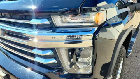 Another view of 2022 Chevrolet Silverado 3500HD High Country for sale in Florence, KY at Tom Gill Chevrolet