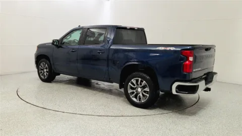 More photos of 2023 Chevrolet Silverado 1500 LT at Tom Gill Chevrolet, KY