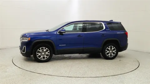 More photos of 2023 GMC Acadia SLE at Tom Gill Chevrolet, KY