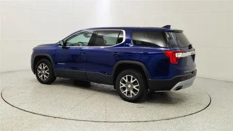 More photos of 2023 GMC Acadia SLE at Tom Gill Chevrolet, KY