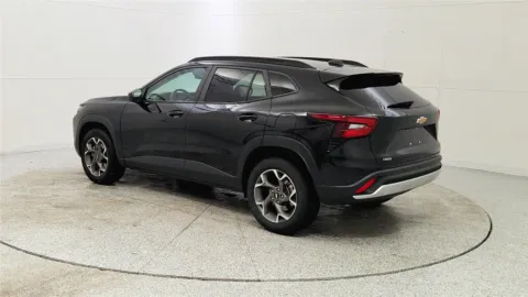 More photos of 2024 Chevrolet Trax LT at Tom Gill Chevrolet, KY