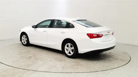 More photos of 2024 Chevrolet Malibu LT at Tom Gill Chevrolet, KY