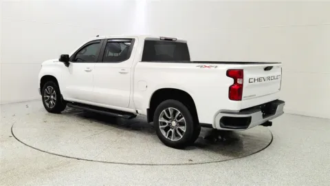 More photos of 2023 Chevrolet Silverado 1500 LT at Tom Gill Chevrolet, KY