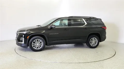 More photos of 2022 Chevrolet Traverse LT Cloth at Tom Gill Chevrolet, KY