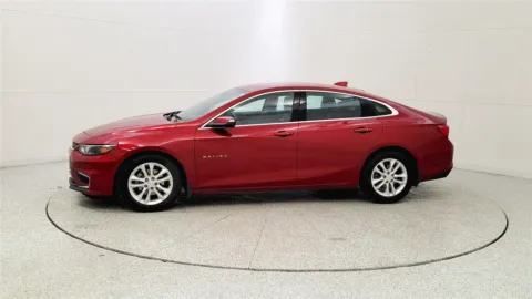 More photos of 2016 Chevrolet Malibu Hybrid at Tom Gill Chevrolet, KY