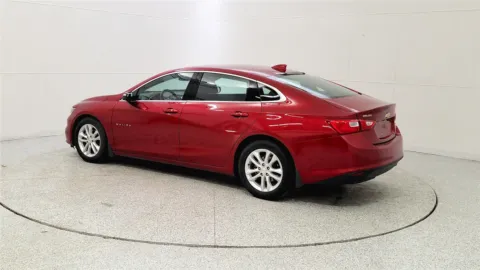 More photos of 2016 Chevrolet Malibu Hybrid at Tom Gill Chevrolet, KY