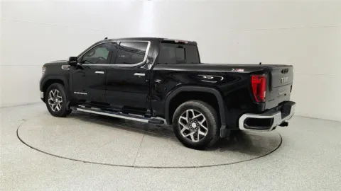More photos of 2023 GMC Sierra 1500 SLT at Tom Gill Chevrolet, KY