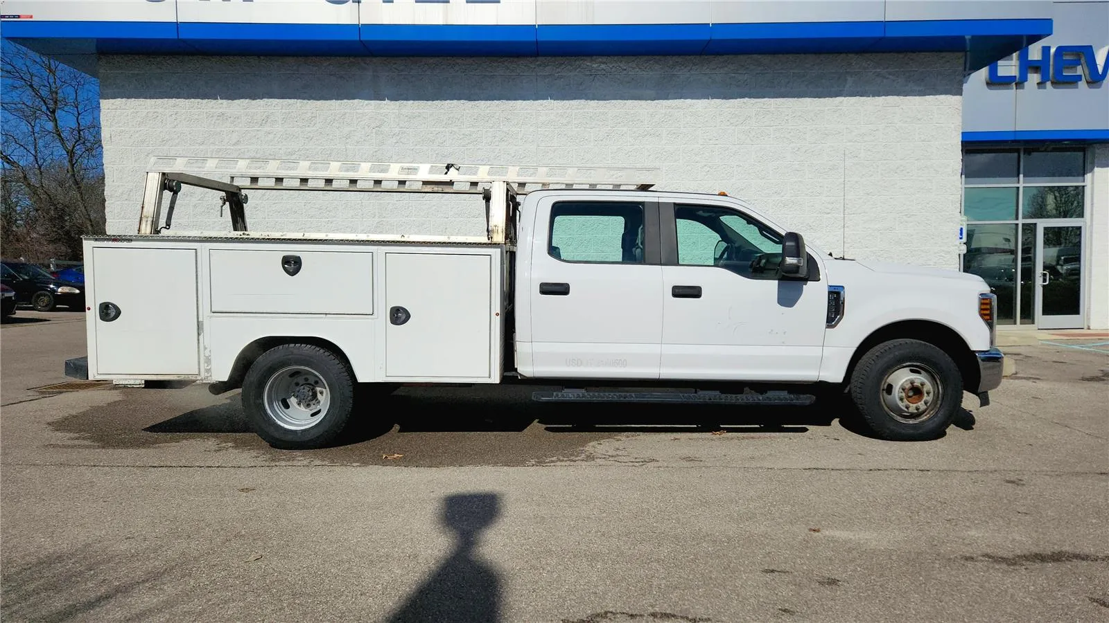 White 2019 Ford Super Duty F-350 DRW XL for sale in Florence, KY